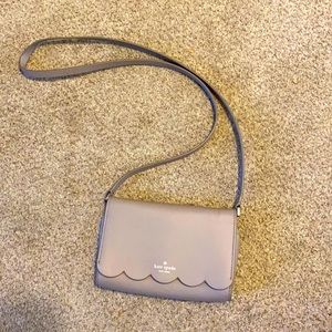 Practically brand new Kate spade cross body purse
